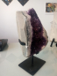 Amethyst Freiform mit Metallständer