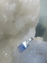 Tansanit Kristall mit Silberöse